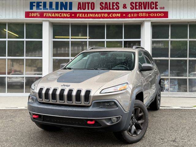 2017 Jeep Cherokee Trailhawk 4WD photo