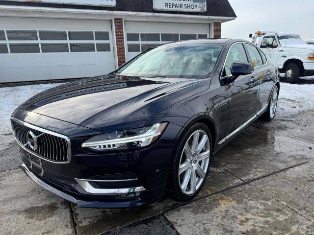2017 Volvo S90 Inscription AWD photo