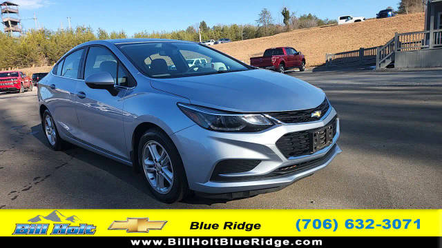 2017 Chevrolet Cruze LT FWD photo