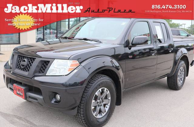 2017 Nissan Frontier PRO-4X 4WD photo