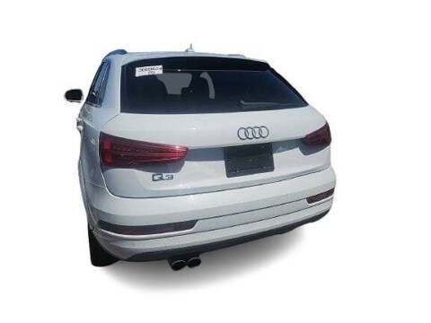 2017 Audi Q3 Premium Plus FWD photo