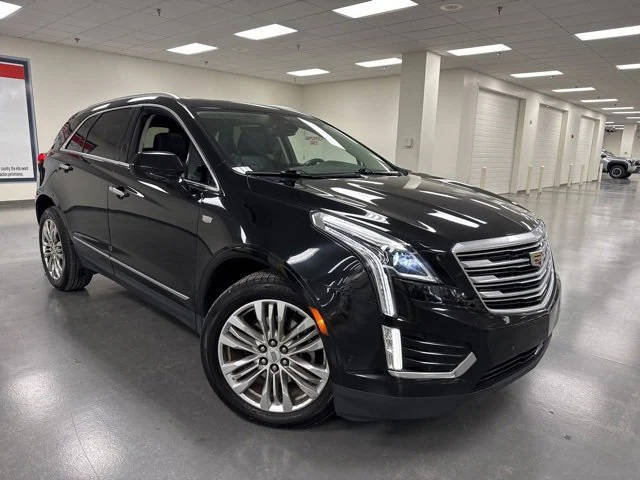 2017 Cadillac XT5 Premium Luxury FWD FWD photo