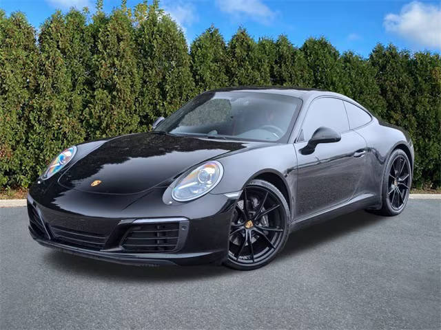 2017 Porsche 911 Carrera RWD photo