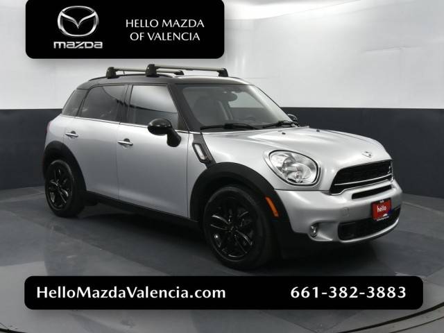 2016 MINI Countryman S FWD photo