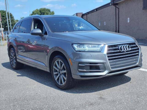 2017 Audi Q7 Premium Plus AWD photo