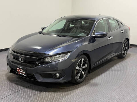 2017 Honda Civic Touring FWD photo