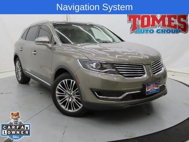 2017 Lincoln MKX Reserve AWD photo