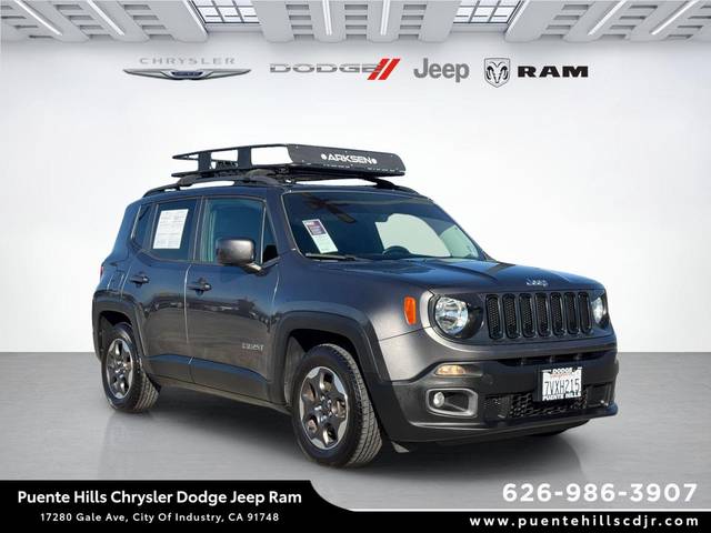 2016 Jeep Renegade Latitude FWD photo