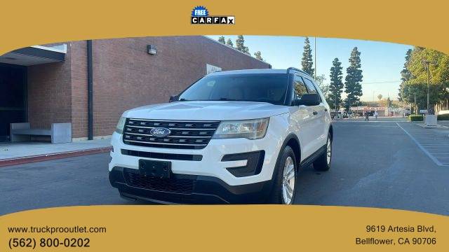 2017 Ford Explorer Base FWD photo