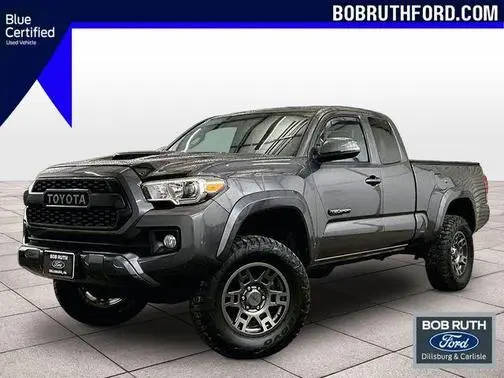 2017 Toyota Tacoma TRD Sport 4WD photo