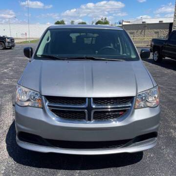 2017 Dodge Grand Caravan SE FWD photo