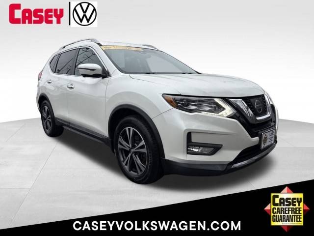 2017 Nissan Rogue SL FWD photo