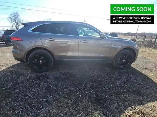 2017 Jaguar F-Pace 35t Prestige AWD photo