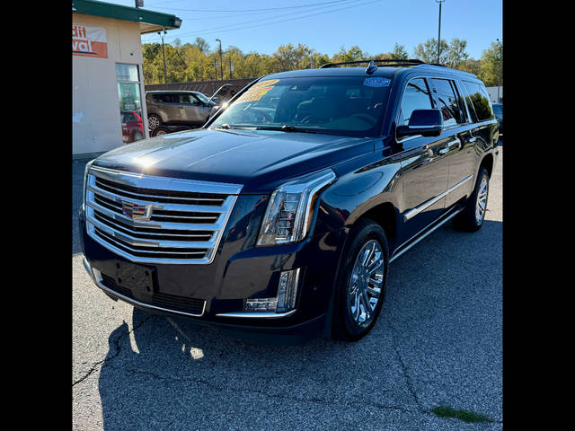 2017 Cadillac Escalade ESV Platinum 4WD photo