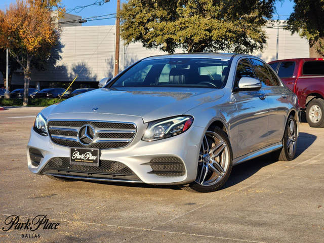 2017 Mercedes-Benz E-Class E 300 Sport RWD photo