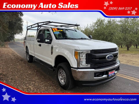 2017 Ford F-350 Super Duty XL 4WD photo