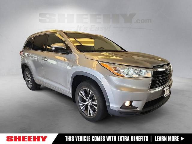 2016 Toyota Highlander XLE FWD photo