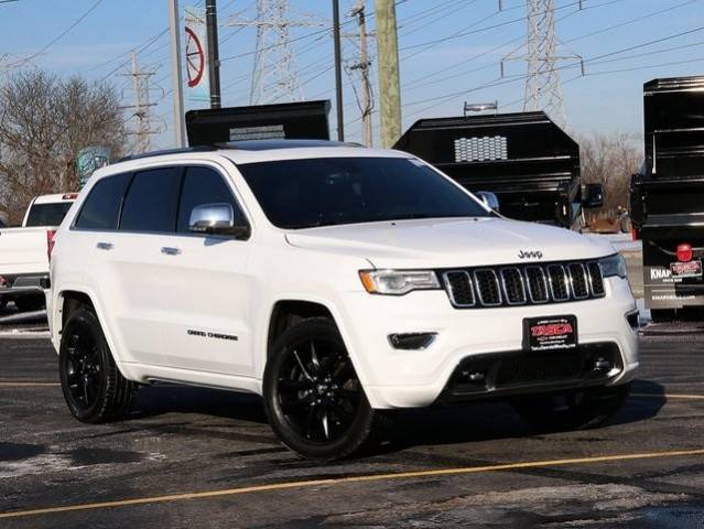 2017 Jeep Grand Cherokee Overland 4WD photo