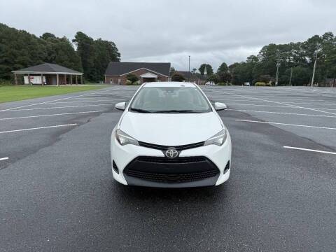 2017 Toyota Corolla LE FWD photo