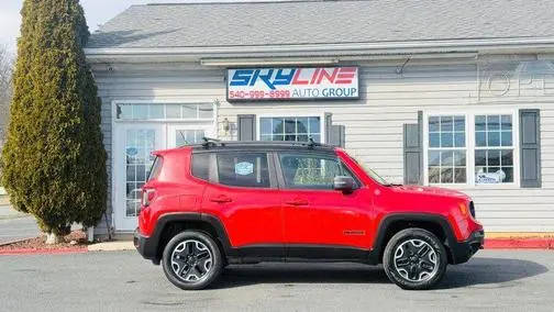 2016 Jeep Renegade Trailhawk 4WD photo