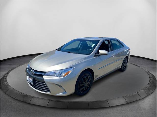 2016 Toyota Camry LE FWD photo