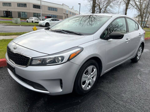 2017 Kia Forte LX FWD photo