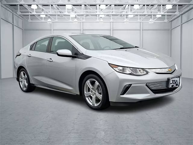 2017 Chevrolet Volt LT FWD photo