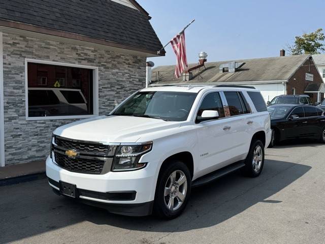 2017 Chevrolet Tahoe LT 4WD photo