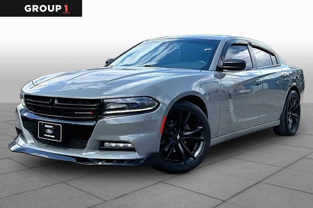 2017 Dodge Charger SXT RWD photo