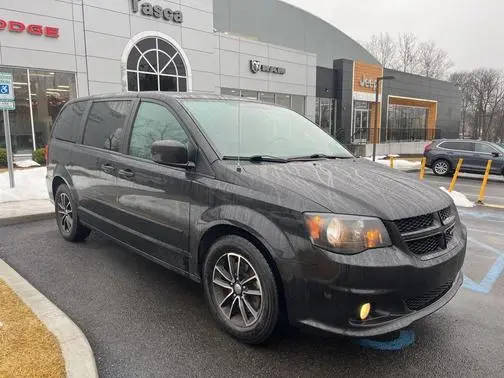 2017 Dodge Grand Caravan SXT FWD photo