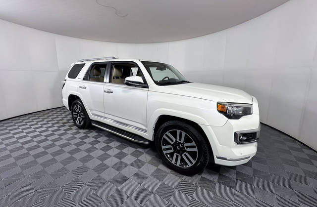 2016 Toyota 4Runner Limited RWD photo