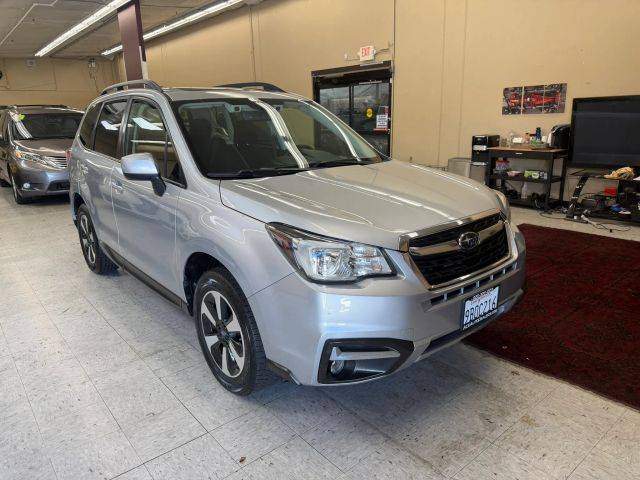 2017 Subaru Forester Premium AWD photo