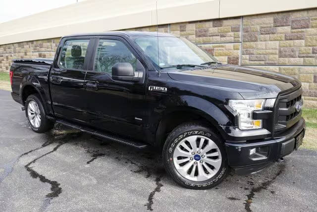 2016 Ford F-150 XL 4WD photo