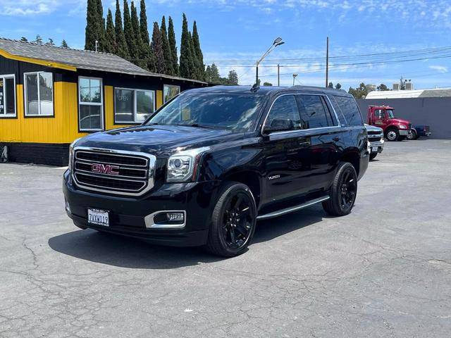 2017 GMC Yukon SLT 4WD photo