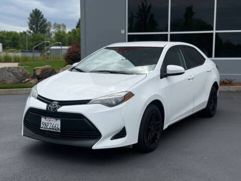 2017 Toyota Corolla SE FWD photo