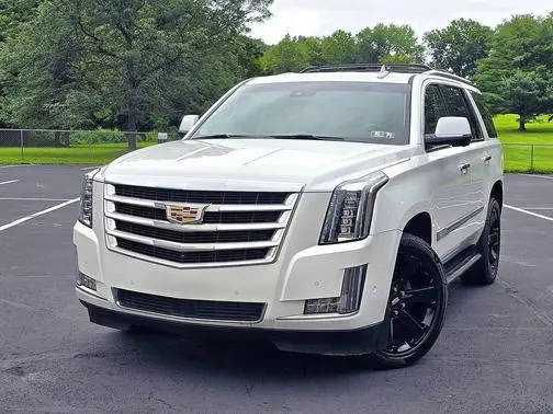 2017 Cadillac Escalade Luxury 4WD photo