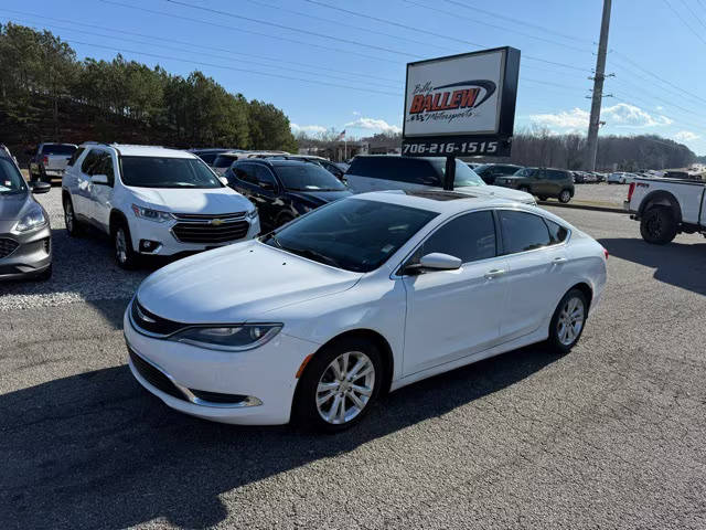 2017 Chrysler 200 Limited Platinum FWD photo