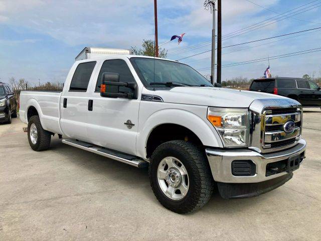 2016 Ford F-250 Super Duty XLT 4WD photo