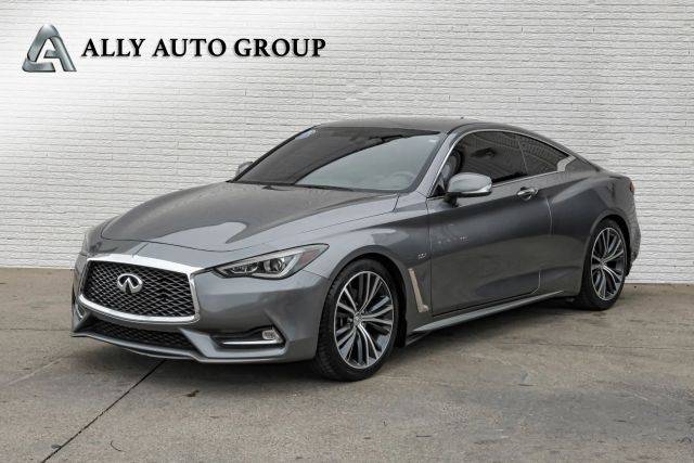 2017 Infiniti Q60 3.0t Premium RWD photo