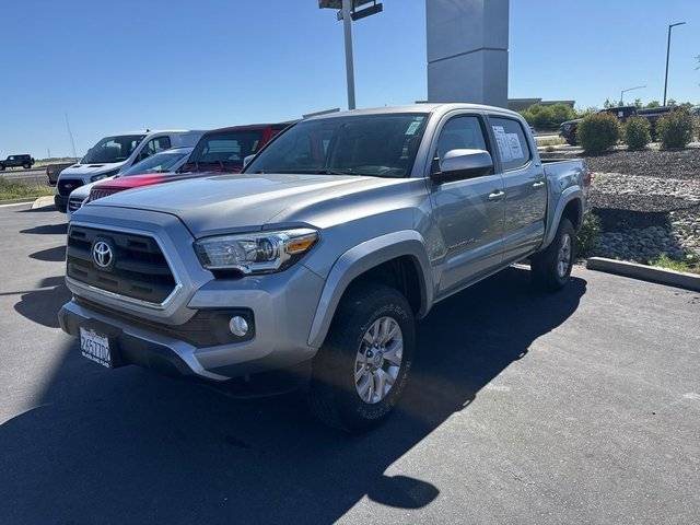 2017 Toyota Tacoma SR5 RWD photo
