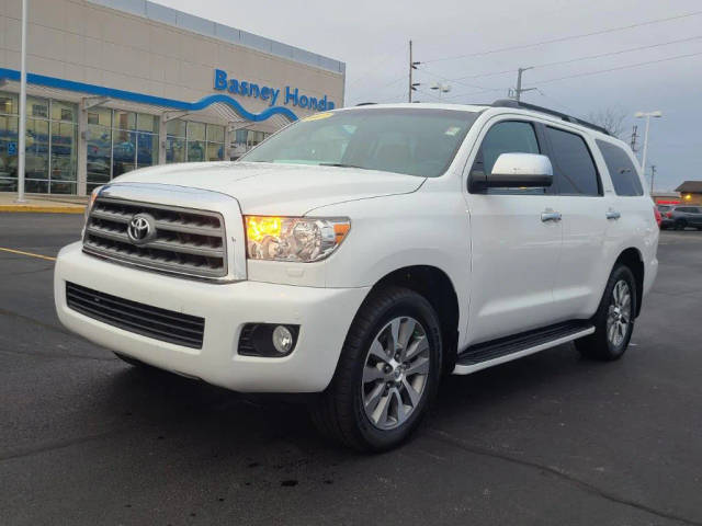 2017 Toyota Sequoia Limited 4WD photo