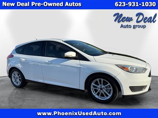 2016 Ford Focus SE FWD photo