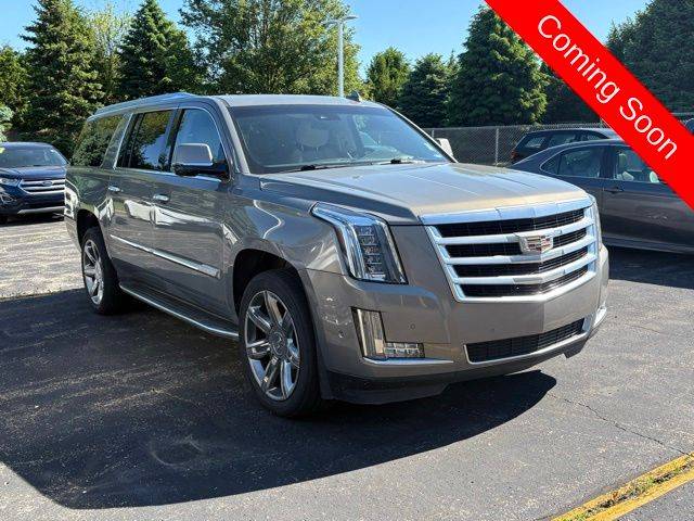 2017 Cadillac Escalade ESV Luxury 4WD photo