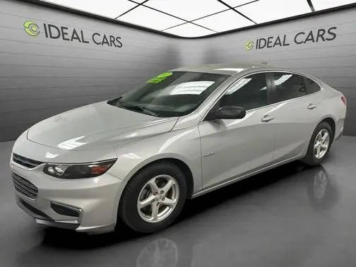 2017 Chevrolet Malibu LS FWD photo