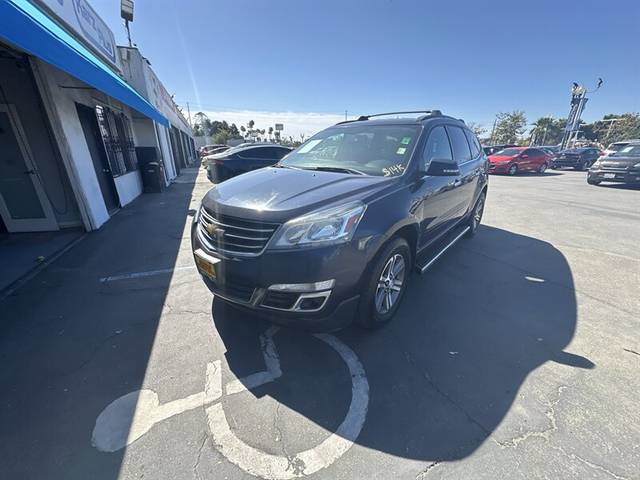 2017 Chevrolet Traverse LT FWD photo