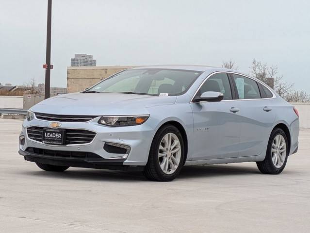 2017 Chevrolet Malibu LT FWD photo