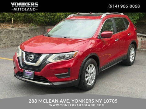 2017 Nissan Rogue SV FWD photo