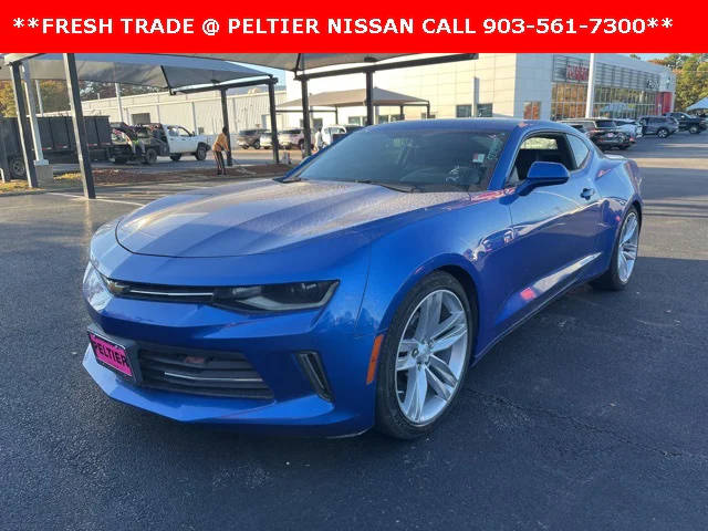 2017 Chevrolet Camaro 2LT RWD photo