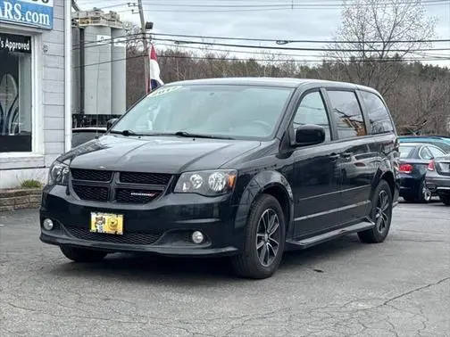 2017 Dodge Grand Caravan GT FWD photo
