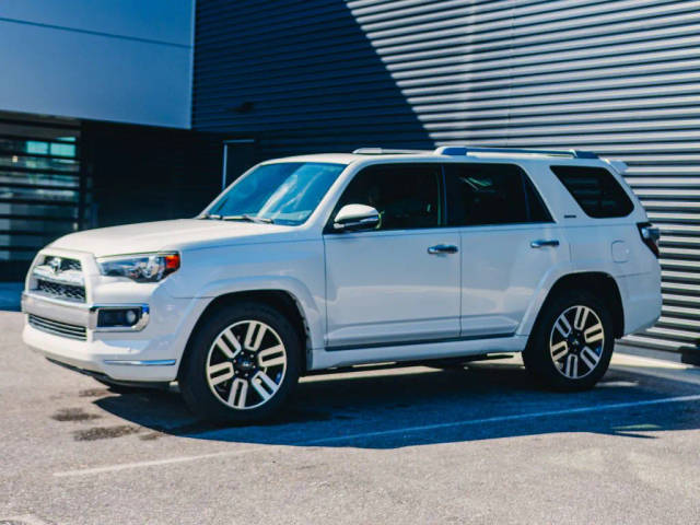 2016 Toyota 4Runner Limited RWD photo